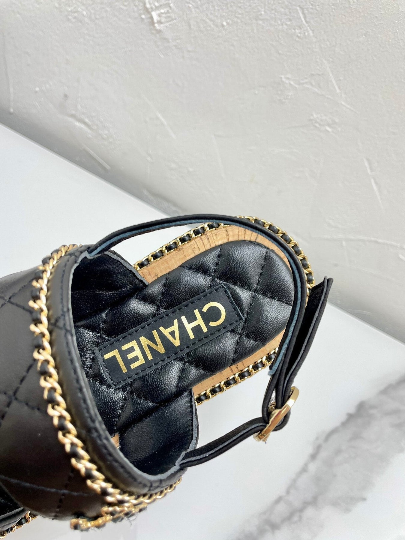 DOUBLE STRAPS SANDALS IN BLACK LAMBSKIN