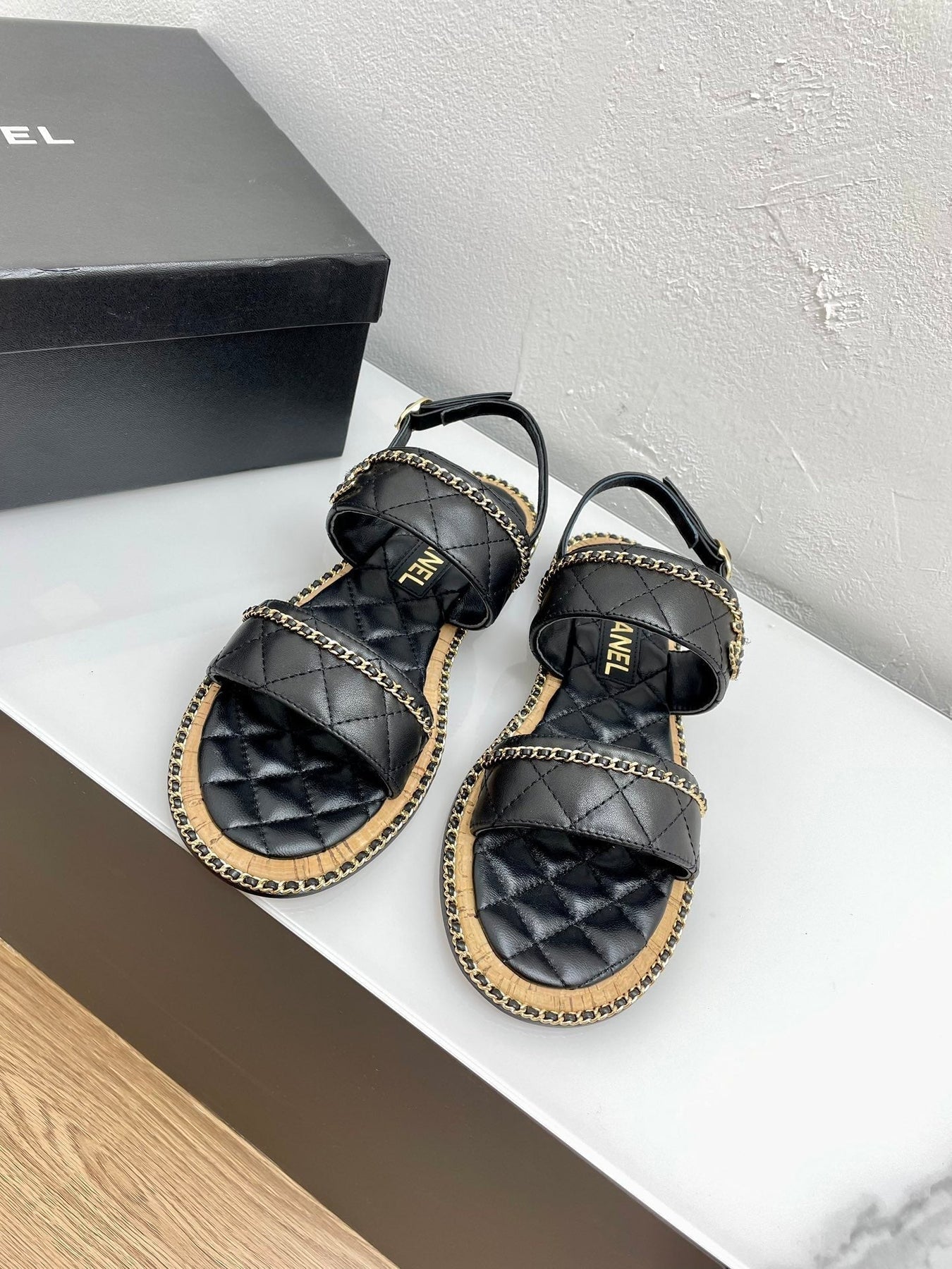 DOUBLE STRAPS SANDALS IN BLACK LAMBSKIN