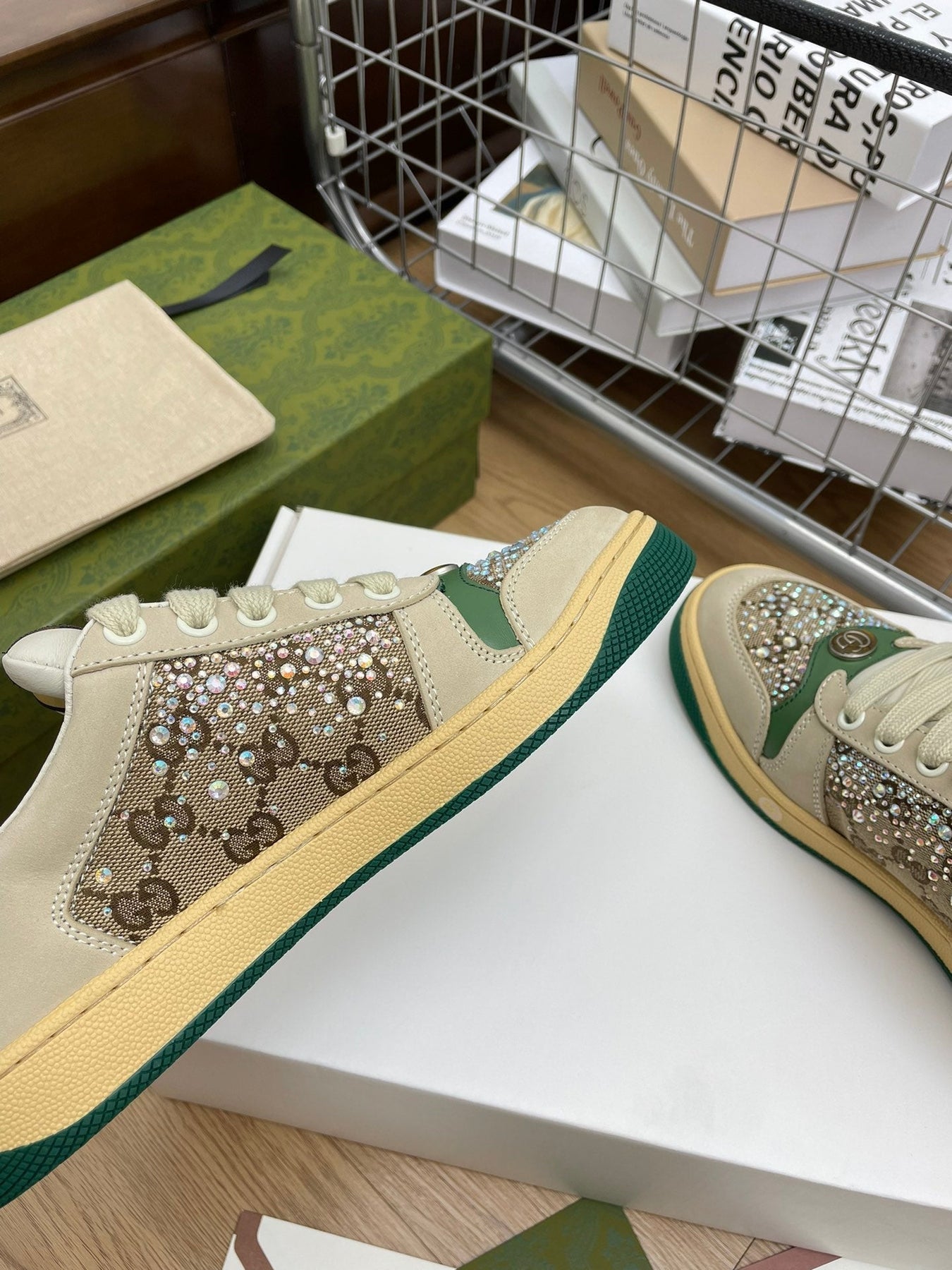 GG SNEAKER WITH DIAMOND IN IVORY SUEDE AND CANVAS