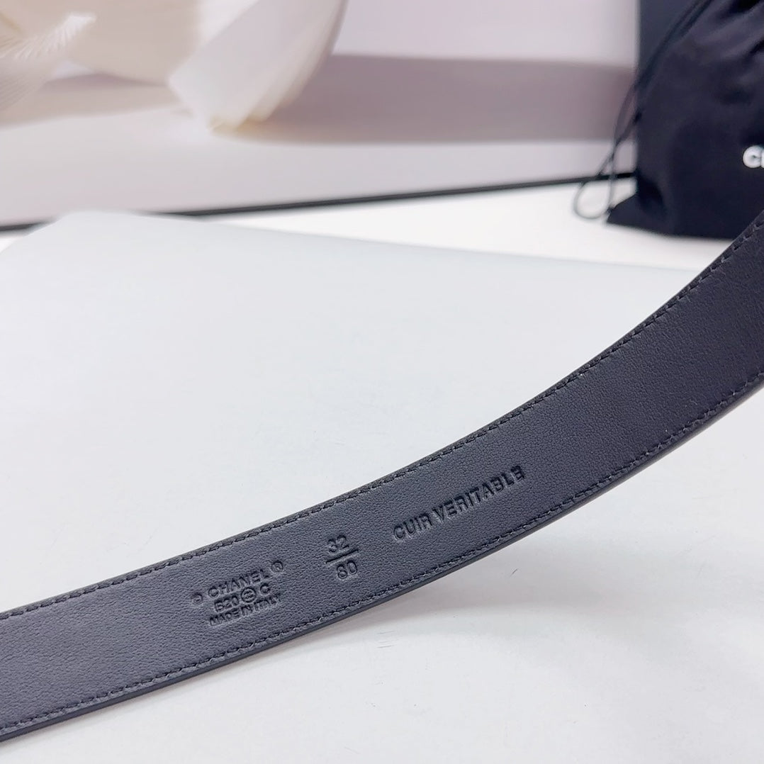 CC 30MM BELT IN BLACK CALFSKIN GOLD HARDWARE ATTACH PEARLS