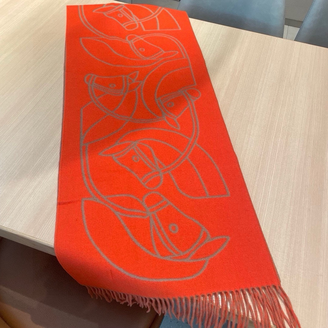 CASAQUE ENTRELACS EQUESTRES 190 CM SCARF IN ORANGE RED CASHMERE