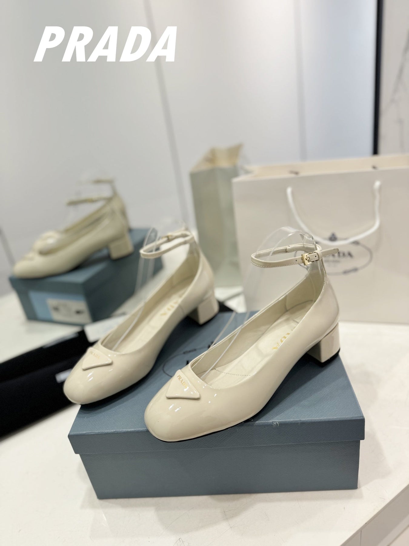 Pra Pumps 40 Square Sole White Patent Leather