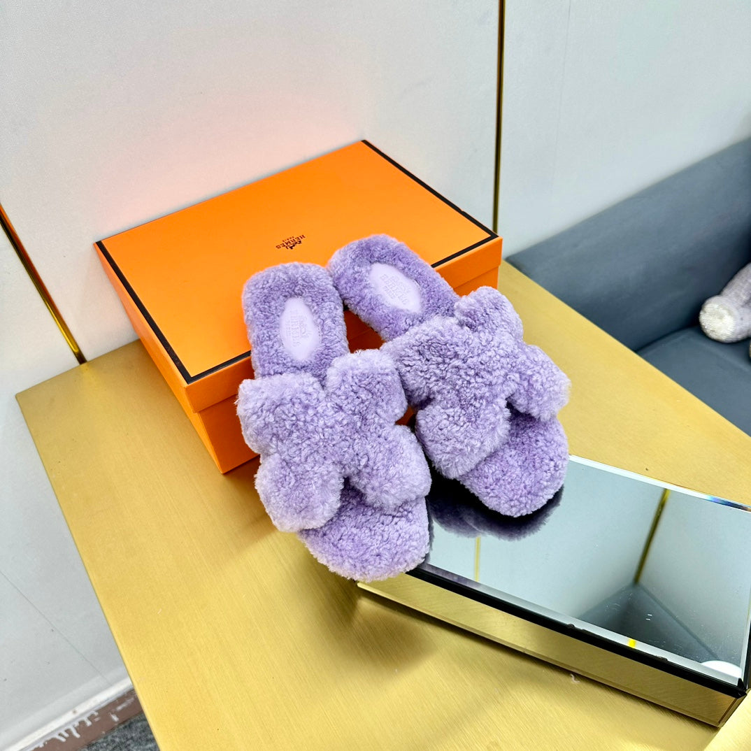 ORAN SHEARLING SANDALS PERIWINKLE PURPLE