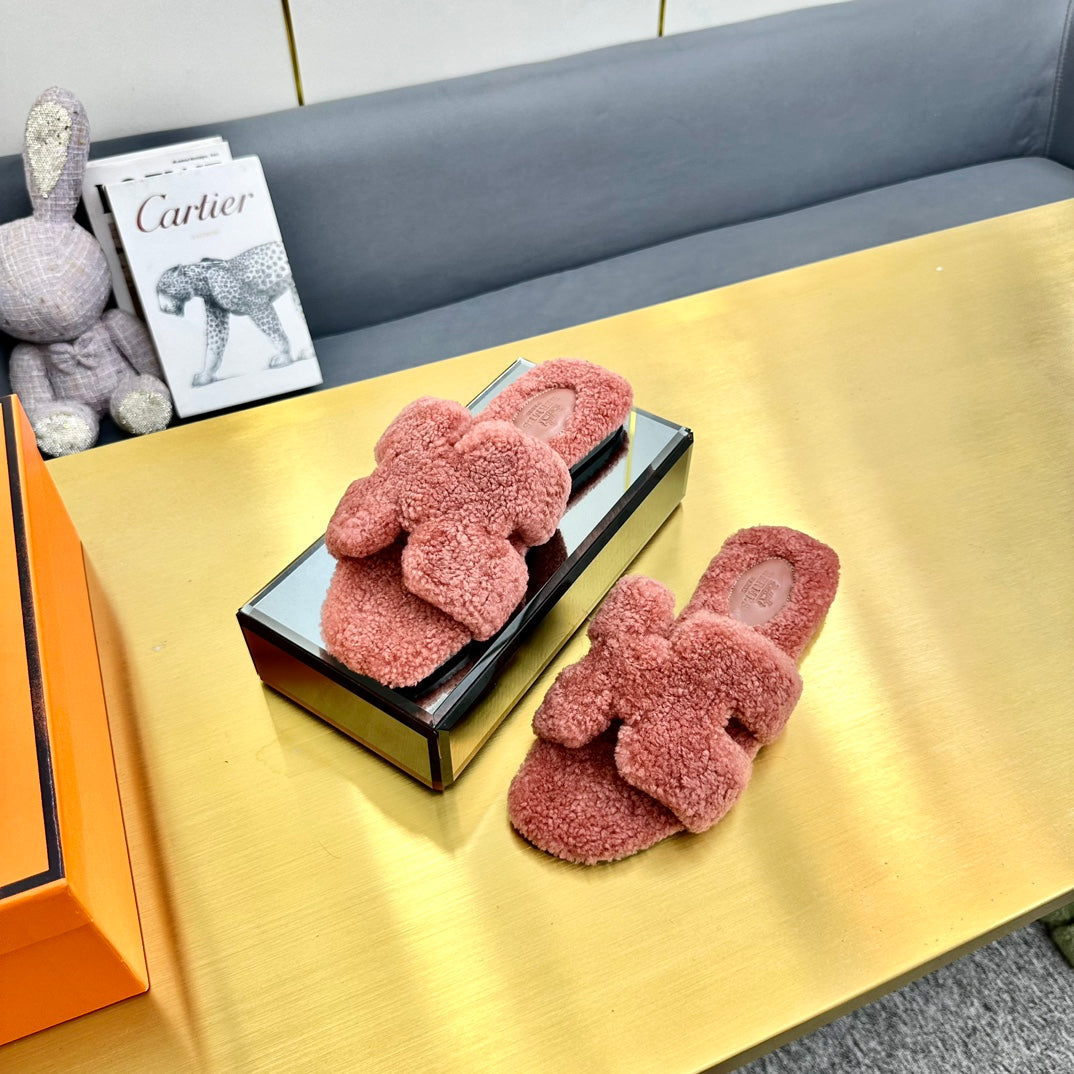 ORAN SHEARLING SANDALS PUNCH PINK