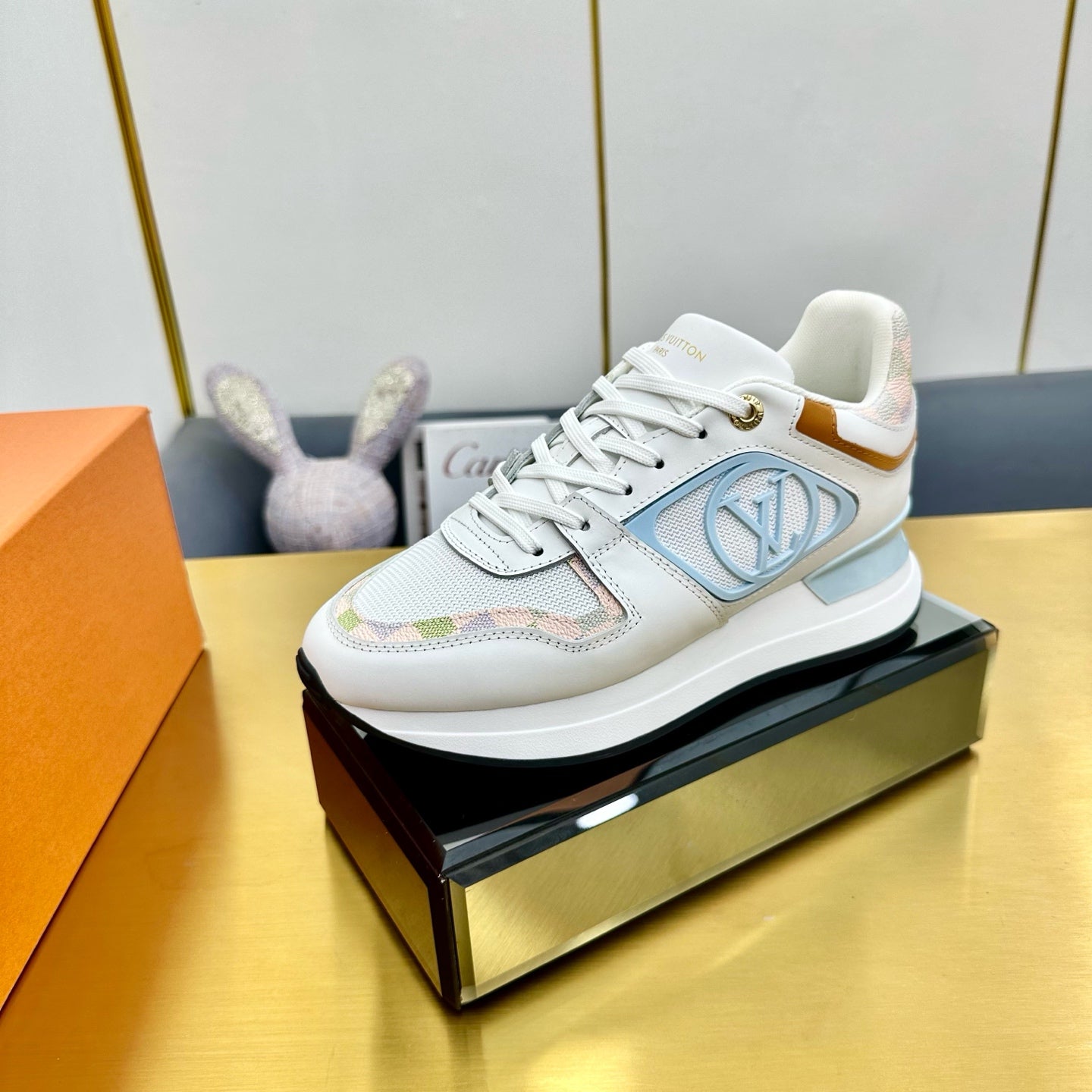NEO RUN AWAY SNEAKER IN WHITE MIX LIGHT BLUE CALFSKIN