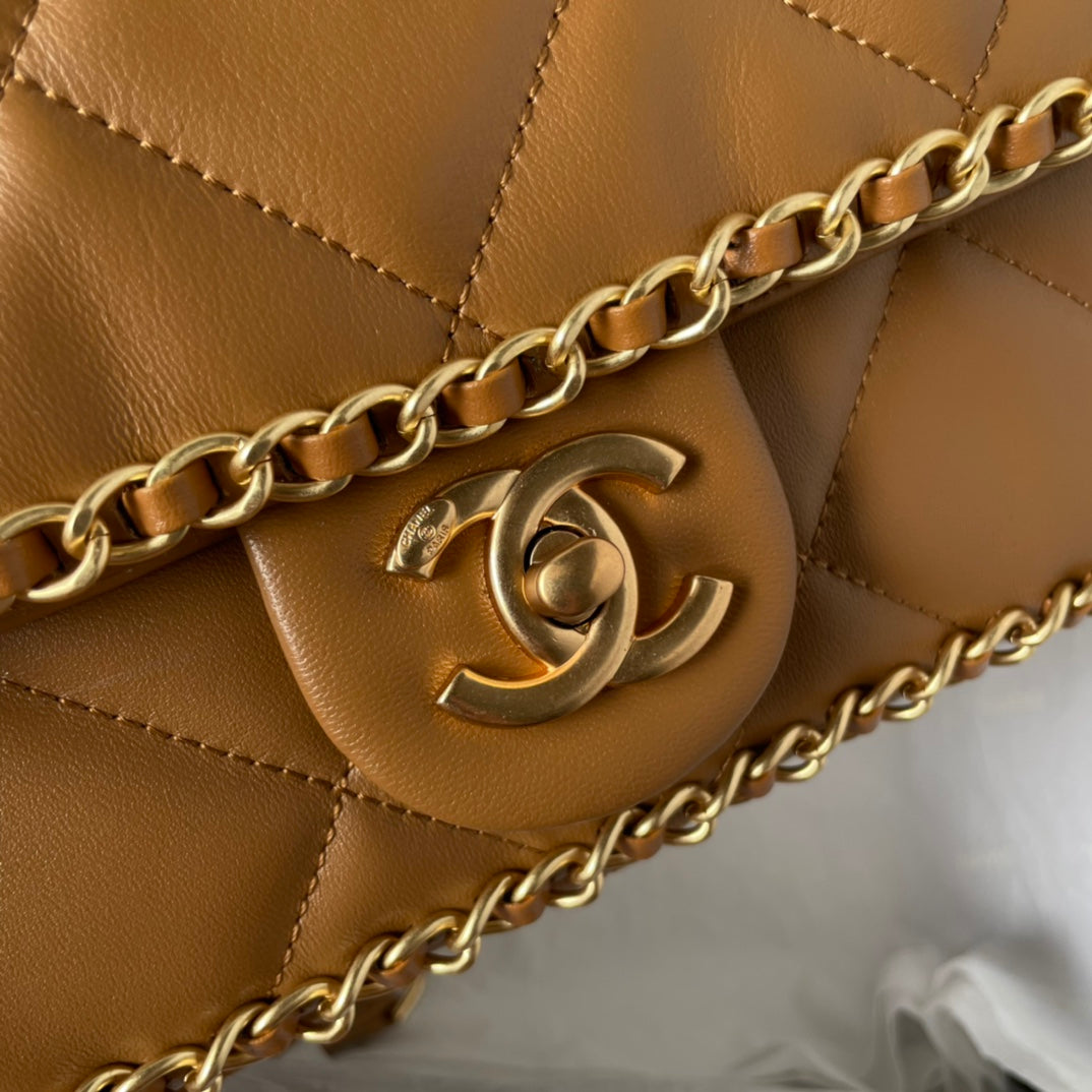 FLAP BAG 21 IN WALNUT BROWN QUILTED SOFT LAMBSKIN GOLD HARDWARE