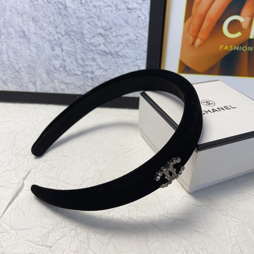 BLACK VELVET HEADBAND 151388
