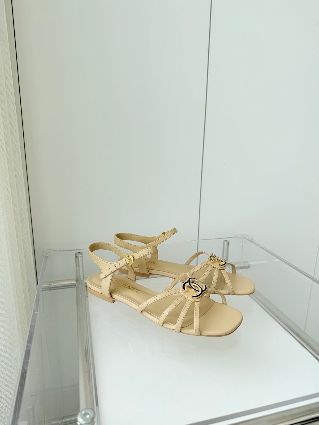 FLAT SANDALS 1 CM IN FLAX YELLOW LAMBSKIN