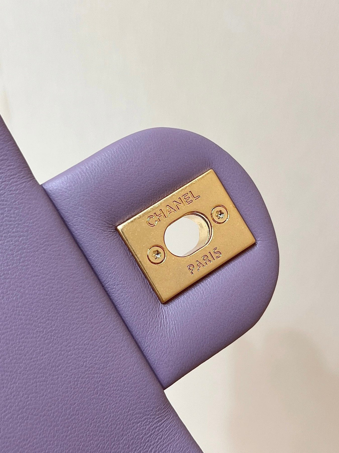 MINI FLAP BAG 16 IN BABY PURPLE LAMBSKIN GOLD DOUBLE C THICK CHAIN