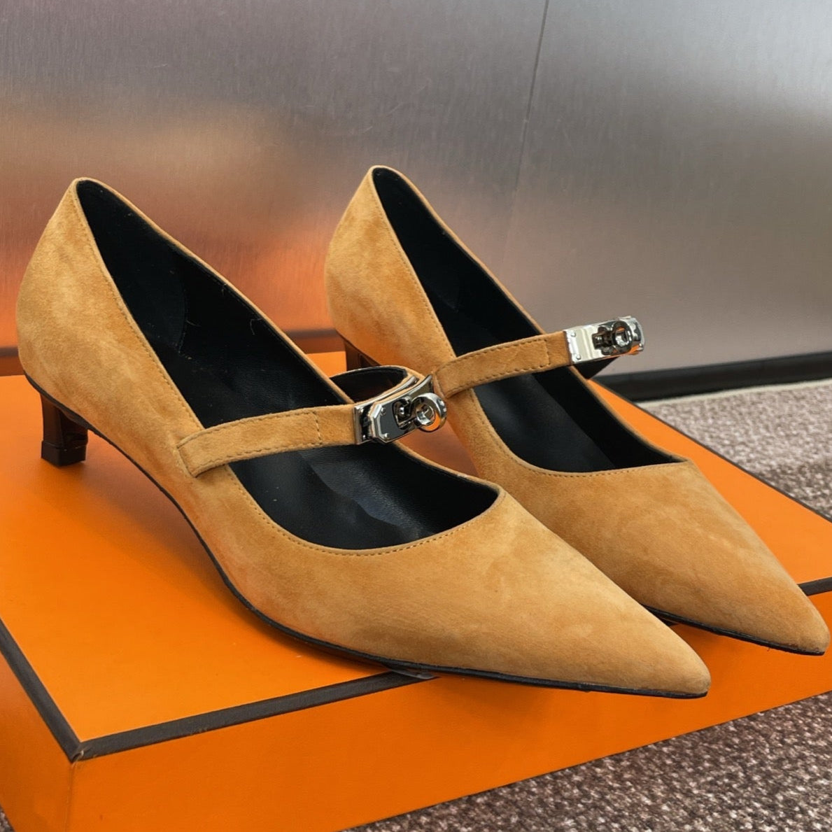 KIARA 40 MM PUMP IN BRONZE BROWN SUEDE