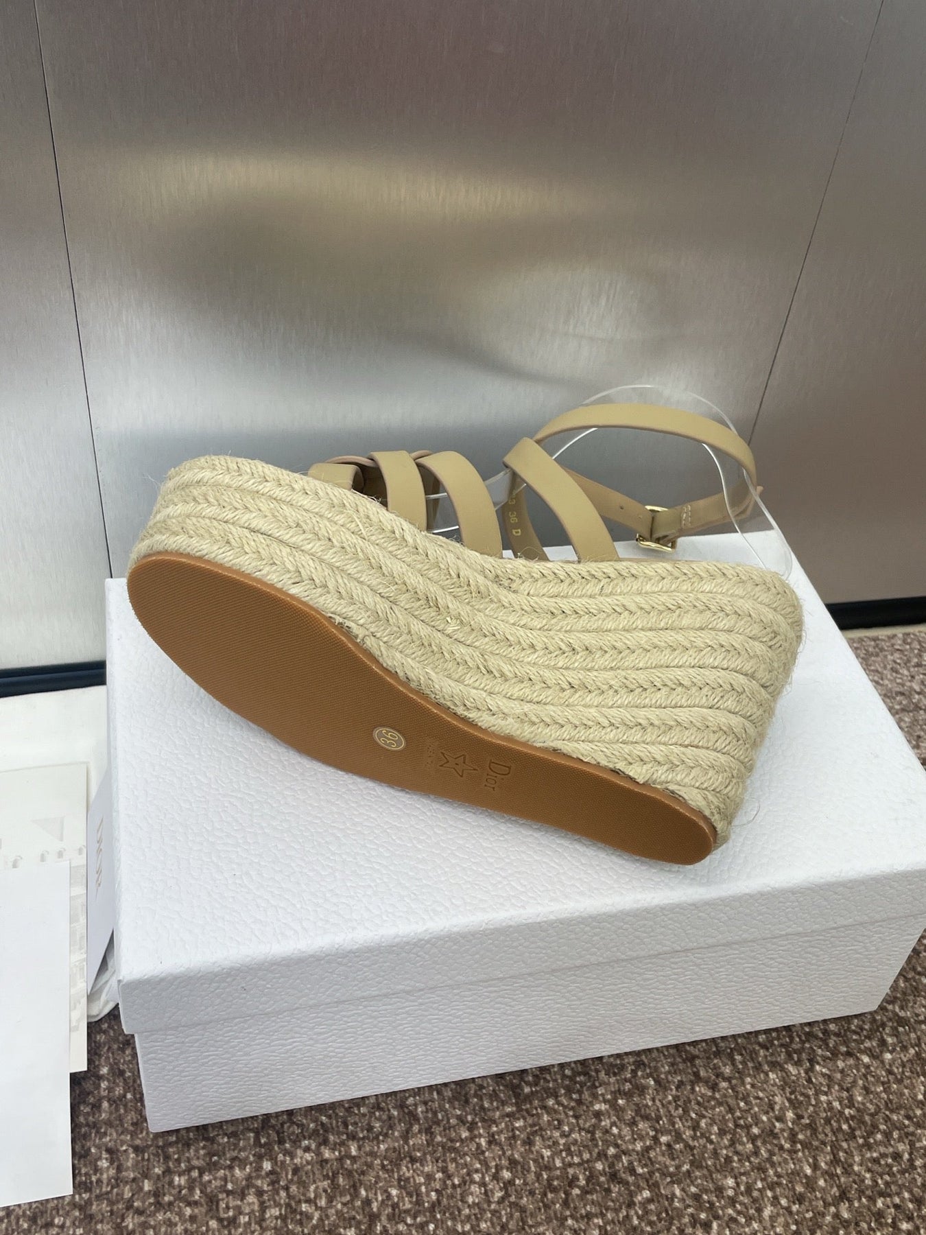 D-CLUB 25S HIGH HEEL WEDGE 100MM IN GOLDEN BEIGE CALFSKIN RAFFIA SOLE