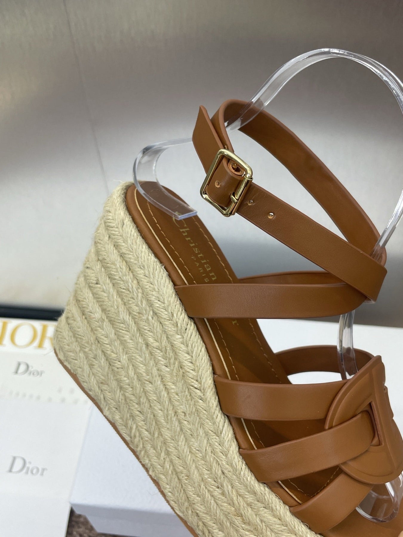 D-CLUB 25S HIGH HEEL WEDGE 100MM IN BROWN CALFSKIN RAFFIA SOLE