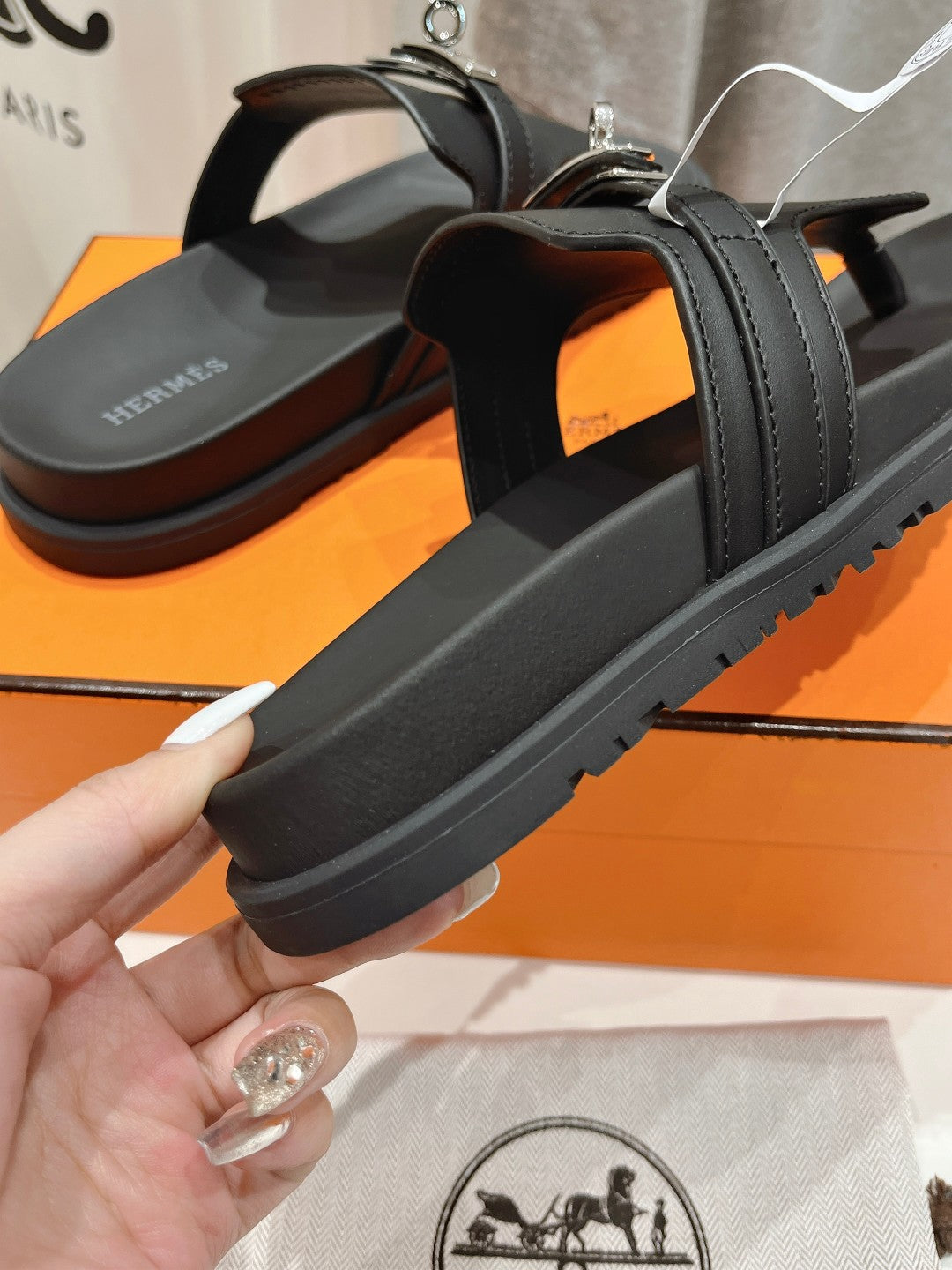 EMPIRE SANDAL BLACK CALFSKIN