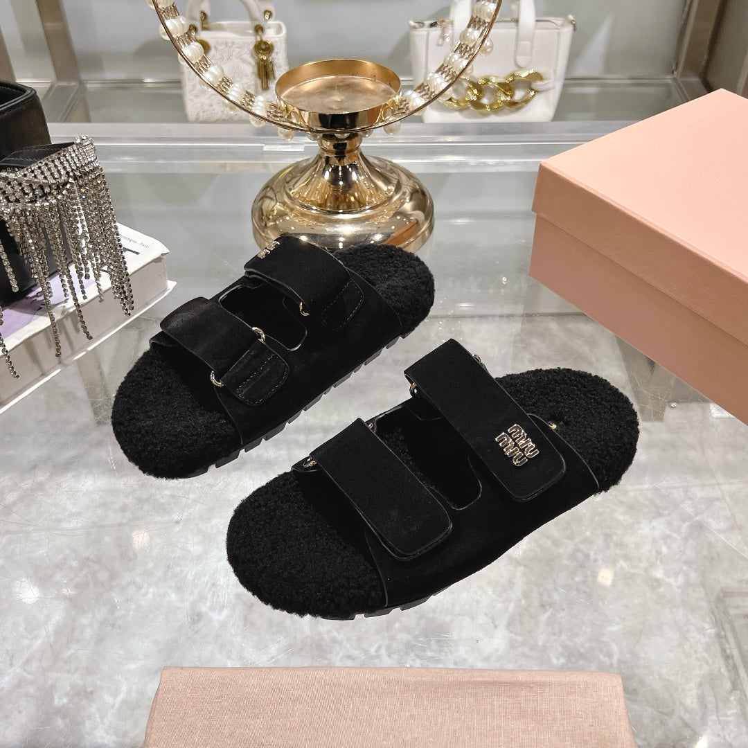 SANDAL SLIDES IN BLACK SUEDE AND SHEARLING LINING