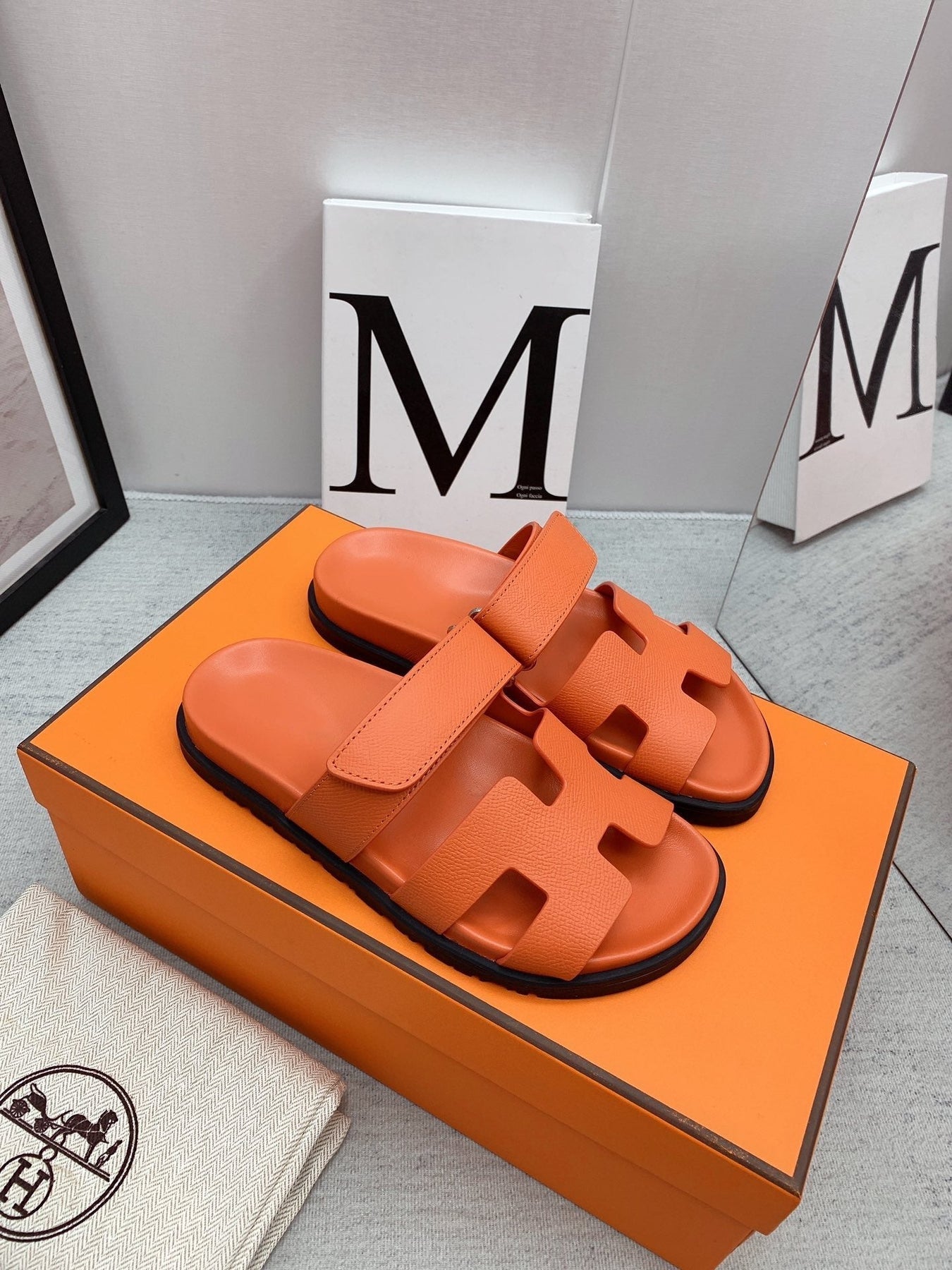 Chypre Sandal Orange